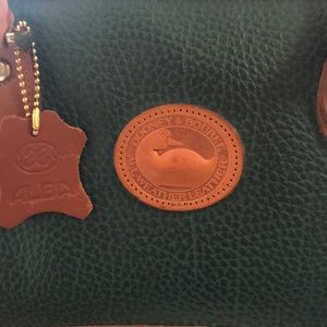 Meet your Posher, Lia